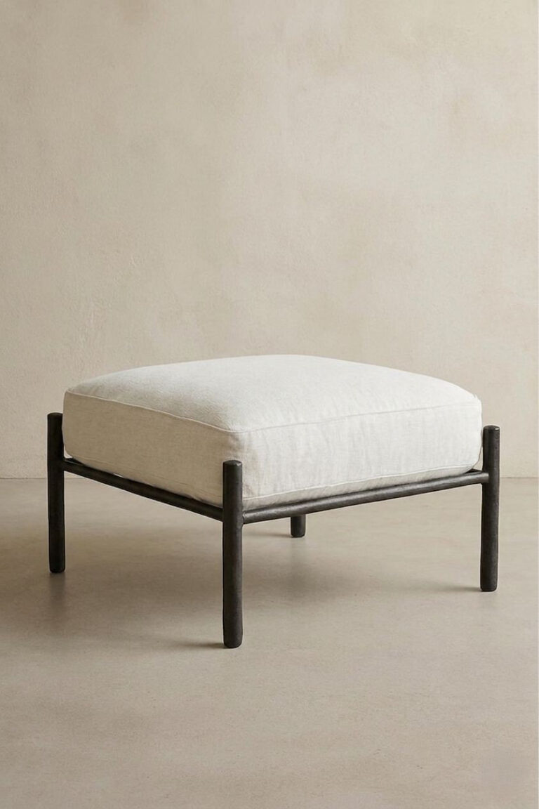Kaze Ottoman